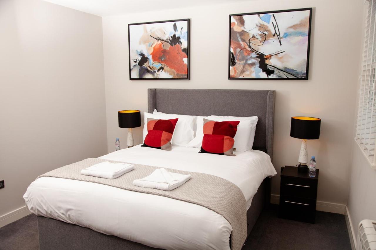 High Life Serviced Apartments - Old Town Swindon Exterior foto